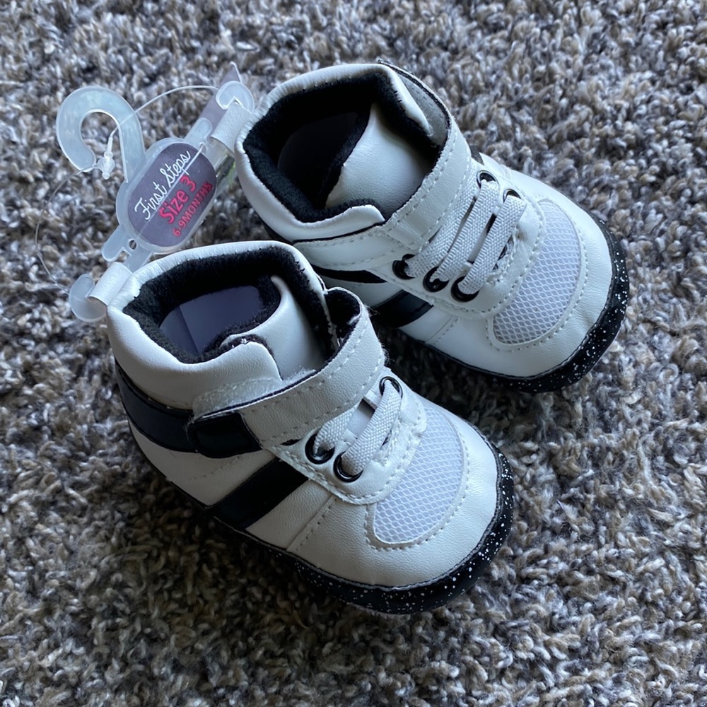 First Steps Baby Booties, Size 3 (6-9 months)
